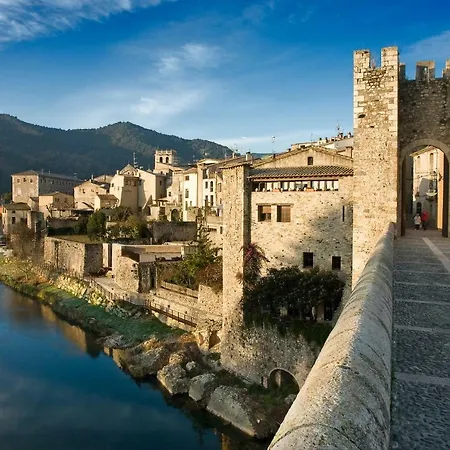 Romantic Jessica Apartment Figueres (Girona)